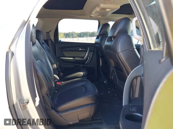 ✅ 2007 GMC Acadia SLT • VIN: 1GKER33757J120620 • Лот: 43093686. Опубликован ранее на IAAI с пробегом 200 461 миль. Бесплатный доступ к архиву аукционных продаж из США и подробный отчёт об истории автомобиля на DreamBid. Изображение 8.