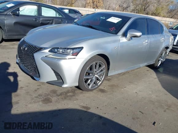 ✅ 2018 Lexus GS 350 • VIN: JTHCZ1BL1JA009946 • Лот: 43797150. Опубликован ранее на IAAI с пробегом 71 617 миль. Бесплатный доступ к архиву аукционных продаж из США и подробный отчёт об истории автомобиля на DreamBid. Изображение 18.