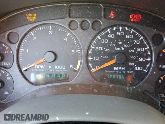 ✅ 2002 Chevrolet S-10 LS • VIN: 1GCCS19W528136777 • Лот: 44953165. Опубликован ранее на Copart с пробегом 128 106 миль. Бесплатный доступ к архиву аукционных продаж из США и подробный отчёт об истории автомобиля на DreamBid. Изображение 9.