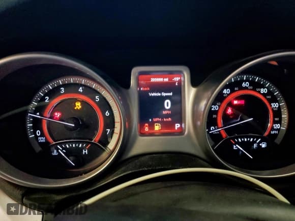 ✅ 2012 Dodge Journey SE • VIN: 3C4PDCAB2CT168301 • Lot: 84945685. Wystawiony na Copart z przebiegiem 205 666 mil. Bezpłatny archiwum sprzedaży aukcyjnych z USA i szczegółowy raport historii pojazdu na DreamBid. Zdjęcie 9.