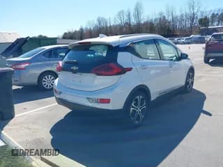 ✅ 2017 Chevrolet Bolt EV Premier • VIN: 1G1FX6S01H4187994 • Lot: 41807517. Wystawiony na IAAI z przebiegiem 59 448 mil. Bezpłatny archiwum sprzedaży aukcyjnych z USA i szczegółowy raport historii pojazdu na DreamBid. Zdjęcie 4.