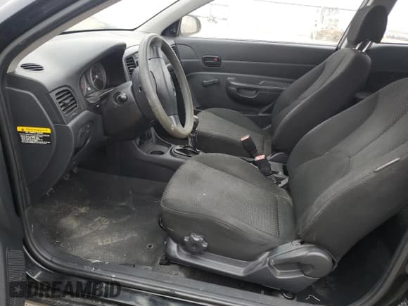 ✅ 2009 Hyundai Accent GS • VIN: KMHCM36CX9U140367 • Лот: 84389354. Опубликован ранее на Copart с пробегом 134 027 миль. Бесплатный доступ к архиву аукционных продаж из США и подробный отчёт об истории автомобиля на DreamBid. Изображение 7.