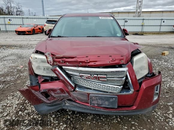 ✅ 2010 GMC Terrain SLE-1 • VIN: 2CTALBEW4A6326739 • Lot: 94588915. Wystawiony na Copart z przebiegiem 139 201 mil. Bezpłatny archiwum sprzedaży aukcyjnych z USA i szczegółowy raport historii pojazdu na DreamBid. Zdjęcie 5.