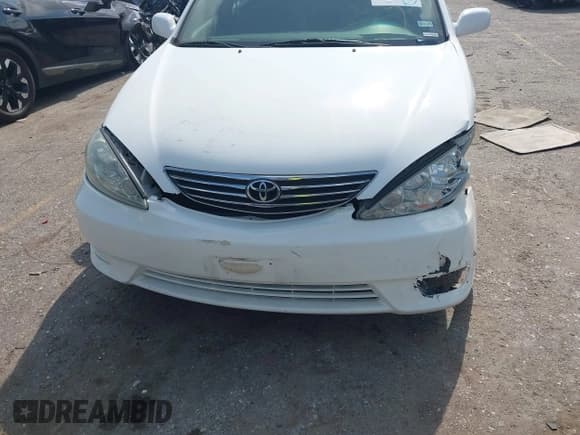 ✅ 2006 Toyota Camry LE • VIN: 4T1BF32K26U624743 • Lot: 42944295. Wystawiony na IAAI z przebiegiem 73 780 mil. Bezpłatny archiwum sprzedaży aukcyjnych z USA i szczegółowy raport historii pojazdu na DreamBid. Zdjęcie 11.
