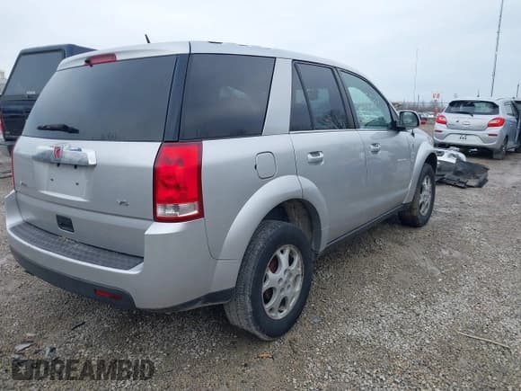 ✅ 2006 Saturn VUE • VIN: 5GZCZ534X6S807362 • Lot: 41618503. Wystawiony na IAAI z przebiegiem 250 427 mil. Bezpłatny archiwum sprzedaży aukcyjnych z USA i szczegółowy raport historii pojazdu na DreamBid. Zdjęcie 4.
