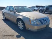 ✅ 2006 Cadillac DTS 1SC • VIN: 1G6KD57Y26U124412 • Lot: 42765840. Wystawiony na IAAI z przebiegiem 152 830 mil. Bezpłatny archiwum sprzedaży aukcyjnych z USA i szczegółowy raport historii pojazdu na DreamBid. Zdjęcie 1.