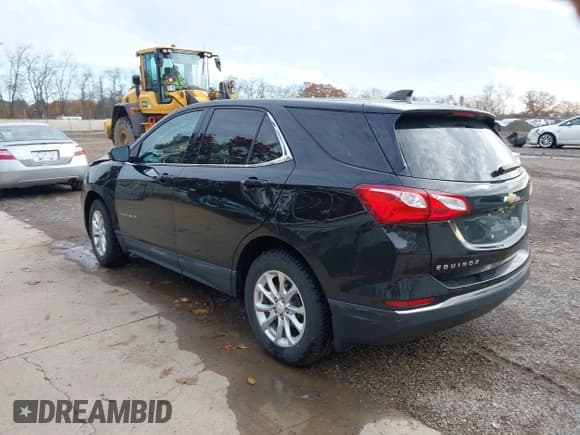 ✅ 2020 Chevrolet Equinox LT • VIN: 2GNAXJEV4L6190821 • Лот: 43672554. Опубликован ранее на IAAI с пробегом 31 617 миль. Бесплатный доступ к архиву аукционных продаж из США и подробный отчёт об истории автомобиля на DreamBid. Изображение 3.