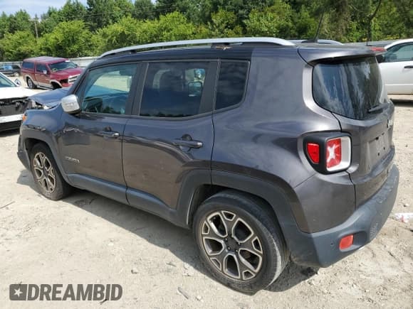 ✅ 2018 Jeep Renegade Limited • VIN: ZACCJADB7JPH12741 • Lot: 61870483. Listed on Copart with 63,182 mi. Free auction sales archive from the USA and detailed vehicle history report at DreamBid. Image 2.