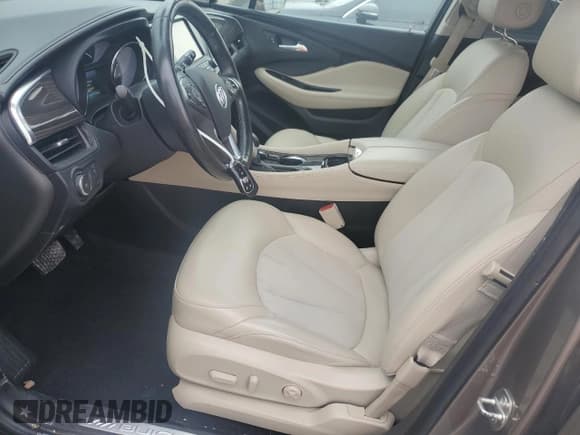 ✅ 2019 Buick Envision Preferred • VIN: LRBFXBSA9KD026887 • Лот: 89906935. Опубликован ранее на Copart с пробегом 113 647 миль. Бесплатный доступ к архиву аукционных продаж из США и подробный отчёт об истории автомобиля на DreamBid. Изображение 7.
