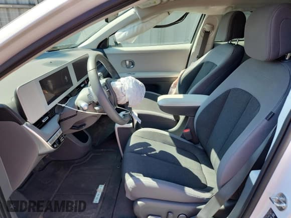 ✅ 2024 Hyundai Ioniq 5 SEL • VIN: KM8KNDDF1RU328240 • Lot: 69603415. Listed on Copart with 6,711 mi. Free auction sales archive from the USA and detailed vehicle history report at DreamBid. Image 7.