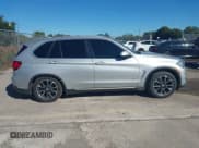 ✅ 2017 BMW X5 sDrive35i • VIN: 5UXKR2C37H0W43889 • Лот: 43688922. Опубликован ранее на IAAI с пробегом 124 578 миль. Бесплатный доступ к архиву аукционных продаж из США и подробный отчёт об истории автомобиля на DreamBid. Изображение 13.