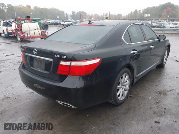 ✅ 2008 Lexus LS 460 • VIN: JTHBL46F085073093 • Lot: 43563625. Listed on IAAI with 162,533 mi. Free auction sales archive from the USA and detailed vehicle history report at DreamBid. Image 4.