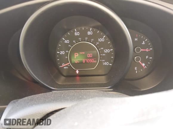 ✅ 2016 Kia Soul • VIN: KNDJN2A28G7822211 • Lot: 43600515. Wystawiony na IAAI z przebiegiem 87 090 mil. Bezpłatny archiwum sprzedaży aukcyjnych z USA i szczegółowy raport historii pojazdu na DreamBid. Zdjęcie 7.