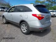 ✅ 2008 Hyundai Veracruz GLS • VIN: KM8NU13C68U071757 • Лот: 43348609. Опубликован ранее на IAAI с пробегом 103 081 миль. Бесплатный доступ к архиву аукционных продаж из США и подробный отчёт об истории автомобиля на DreamBid. Изображение 3.