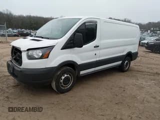 ✅ 2015 Ford Transit Cargo • VIN: 1FTYR1ZM3FKA32717 • Лот: 43751954. Опубликован ранее на IAAI с пробегом 256 769 миль. Бесплатный доступ к архиву аукционных продаж из США и подробный отчёт об истории автомобиля на DreamBid. Изображение 2.