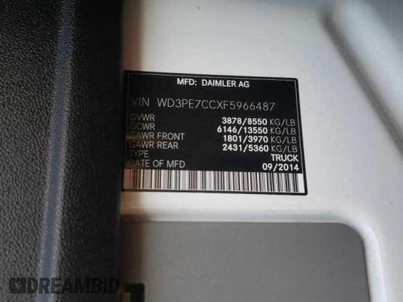 ✅ 2015 Mercedes-Benz Sprinter Cargo • VIN: WD3PE7CCXF5966487 • Lot: 69066224. Wystawiony na Copart z przebiegiem 65 472 mil. Bezpłatny archiwum sprzedaży aukcyjnych z USA i szczegółowy raport historii pojazdu na DreamBid. Zdjęcie 12.