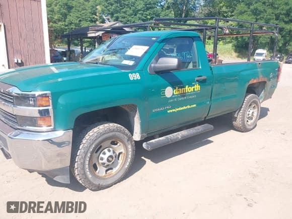 ✅ 2015 Chevrolet Silverado 2500HD Work Truck • VIN: 1GC0CUEG1FZ527683 • Lot: 42869774. Wystawiony na IAAI z przebiegiem 191 790 mil. Bezpłatny archiwum sprzedaży aukcyjnych z USA i szczegółowy raport historii pojazdu na DreamBid. Zdjęcie 17.