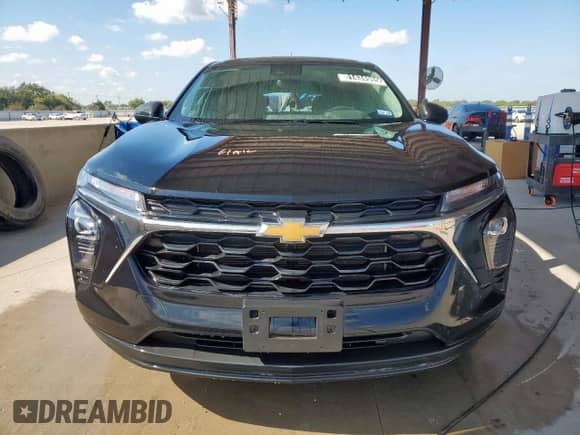 2024 Chevrolet Trax LS с VIN KL77LFE26RC212333, выставлен на аукционе Copart как лот 81434965 с пробегом 21 022 миль миль и Списание • Salvage title. История ставок и продаж доступна на DreamBid. Изображение 5.