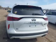 ✅ 2024 Infiniti QX50 Sport • VIN: 3PCAJ5FB2RF112904 • Lot: 41893781. Wystawiony na IAAI z przebiegiem 6 277 mil. Bezpłatny archiwum sprzedaży aukcyjnych z USA i szczegółowy raport historii pojazdu na DreamBid. Zdjęcie 17.