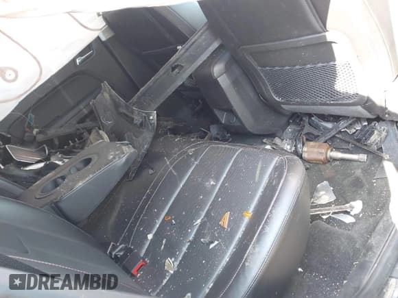 ✅ 2014 GMC Terrain SLT • VIN: 2GKFLYE32E6231312 • Lot: 41764606. Listed on IAAI with 52,363 mi. Free auction sales archive from the USA and detailed vehicle history report at DreamBid. Image 8.