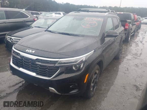 ✅ 2011 Mitsubishi Outlander SE • VIN: JA4AR4AU3BZ009996 • Lot: 43712124. Listed on IAAI with 144,464 mi. Free auction sales archive from the USA and detailed vehicle history report at DreamBid. Image 2.