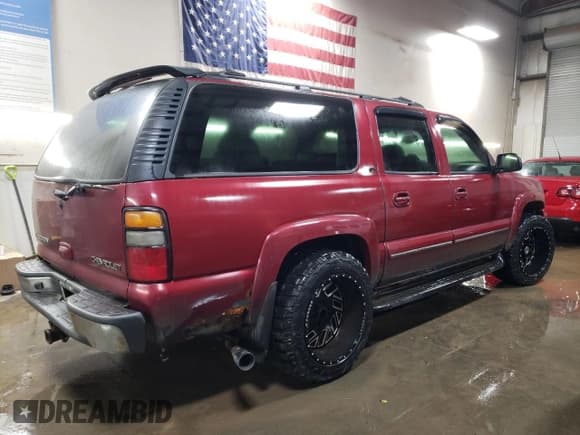 ✅ 2004 Chevrolet Suburban LS • VIN: 1GNFK16Z24J169282 • Лот: 85604084. Опубликован ранее на Copart с пробегом 172 695 миль. Бесплатный доступ к архиву аукционных продаж из США и подробный отчёт об истории автомобиля на DreamBid. Изображение 3.