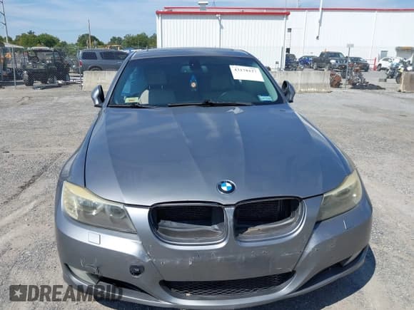 ✅ 2009 BMW 3 Series 328i xDrive • VIN: WBAPK73569A449583 • Lot: 43178127. Listed on IAAI with Not provided. Free auction sales archive from the USA and detailed vehicle history report at DreamBid. Image 6.