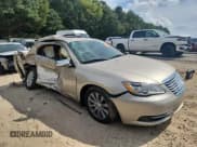 ✅ 2014 Chrysler 200 Limited • VIN: 1C3CCBCG1EN135737 • Lot: 82029055. Listed on Copart with 108,910 mi. Free auction sales archive from the USA and detailed vehicle history report at DreamBid. Image 4.