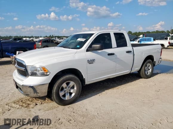 ✅ 2022 Ram 1500 Tradesman • VIN: 1C6RR7FG3NS230371 • Lot: 71614595. Wystawiony na Copart z przebiegiem 14 672 mil. Bezpłatny archiwum sprzedaży aukcyjnych z USA i szczegółowy raport historii pojazdu na DreamBid. Zdjęcie 1.