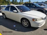 ✅ 2009 Volvo S60 2.5T • VIN: YV1RS592492738799 • Lot: 81874995. Listed on Copart with 175,872 mi. Free auction sales archive from the USA and detailed vehicle history report at DreamBid. Image 4.