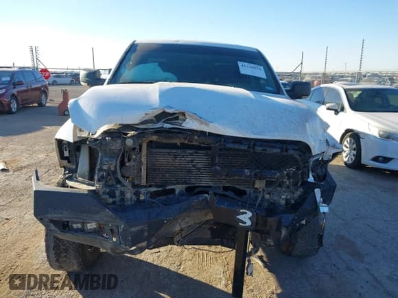 ✅ 2018 Ram 1500 Big Horn • VIN: 1C6RR7LM1JS264944 • Lot: 41310020. Wystawiony na IAAI z przebiegiem 181 647 mil. Bezpłatny archiwum sprzedaży aukcyjnych z USA i szczegółowy raport historii pojazdu na DreamBid. Zdjęcie 12.