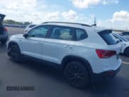 ✅ 2024 Volkswagen Taos S • VIN: 3VV5X7B21RM101357 • Лот: 42538157. Опубликован ранее на IAAI с пробегом 7 647 миль. Бесплатный доступ к архиву аукционных продаж из США и подробный отчёт об истории автомобиля на DreamBid. Изображение 3.