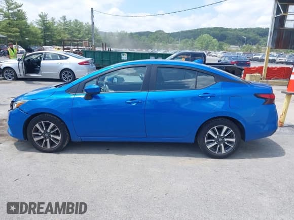 ✅ 2022 Nissan Versa SV • VIN: 3N1CN8EV7NL840193 • Lot: 42792437. Listed on IAAI with 55,793 mi. Free auction sales archive from the USA and detailed vehicle history report at DreamBid. Image 14.