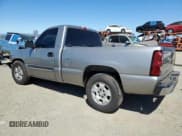 ✅ 2003 Chevrolet Silverado 1500 • VIN: 1GCEC14X83Z184937 • Лот: 70443984. Опубликован ранее на Copart с пробегом 118 071 миль. Бесплатный доступ к архиву аукционных продаж из США и подробный отчёт об истории автомобиля на DreamBid. Изображение 2.