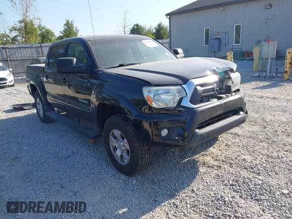 ✅ 2013 Toyota Tacoma • VIN: 5TFLU4EN7DX075482 • Lot: 43203858. Listed on IAAI with 137,385 mi. Free auction sales archive from the USA and detailed vehicle history report at DreamBid. Image 1.