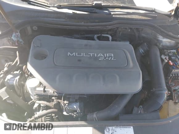 ✅ 2013 Volkswagen CC R-Line • VIN: WVWBN7AN1DE531990 • Lot: 43676775. Wystawiony na IAAI z przebiegiem 228 715 mil. Bezpłatny archiwum sprzedaży aukcyjnych z USA i szczegółowy raport historii pojazdu na DreamBid. Zdjęcie 10.