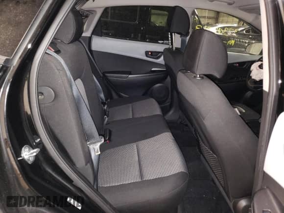 2018 Hyundai Kona SEL с VIN KM8K22AA0JU080637, выставлен на аукционе Copart как лот 37303213 с пробегом 155 502 миль миль и . История ставок и продаж доступна на DreamBid. Изображение 10.