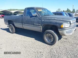 ✅ 1995 Dodge 2500 • VIN: 1B7KF26W3SS313260 • Лот: 43363948. Опубликован ранее на IAAI с пробегом 257 086 миль. Бесплатный доступ к архиву аукционных продаж из США и подробный отчёт об истории автомобиля на DreamBid. Изображение 1.