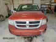 2008 Dodge Dakota z VIN 1D3HE72K18S500204, wystawiony jako Copart lot #70441025 z przebiegiem 204 310 mil mil oraz Szkoda całkowita • Salvage title. Historia ofert i sprzedaży dostępna na DreamBid. Obrazek 5.