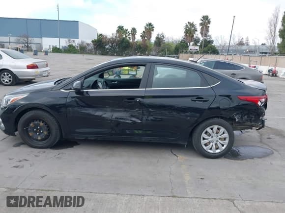 ✅ 2022 Hyundai Accent SE • VIN: 3KPC24A68NE170557 • Лот: 41657741. Опубликован ранее на IAAI с пробегом 29 682 миль. Бесплатный доступ к архиву аукционных продаж из США и подробный отчёт об истории автомобиля на DreamBid. Изображение 14.