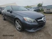 ✅ 2014 Mercedes-Benz E 350 • VIN: WDDKJ8JB2EF251679 • Lot: 70272435. Wystawiony na Copart z przebiegiem 165 874 mil. Bezpłatny archiwum sprzedaży aukcyjnych z USA i szczegółowy raport historii pojazdu na DreamBid. Zdjęcie 1.