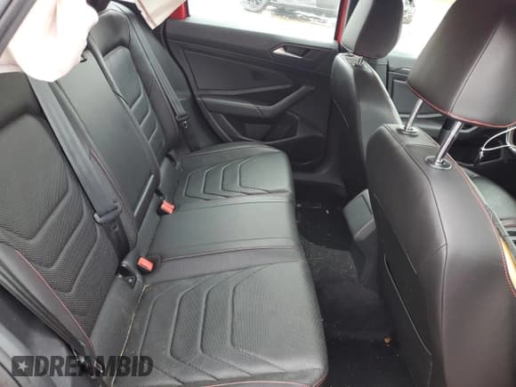 ✅ 2019 Volkswagen Jetta S • VIN: 3VW5T7BU5KM231902 • Lot: 82718365. Listed on Copart with 120,643 mi. Free auction sales archive from the USA and detailed vehicle history report at DreamBid. Image 10.