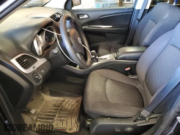 ✅ 2013 Dodge Journey SXT • VIN: 3C4PDDBG5DT553160 • Lot: 81895865. Wystawiony na Copart z przebiegiem 119 980 mil. Bezpłatny archiwum sprzedaży aukcyjnych z USA i szczegółowy raport historii pojazdu na DreamBid. Zdjęcie 7.