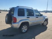 ✅ 2002 Jeep Liberty Limited • VIN: 1J8GK58K42W201128 • Лот: 79975784. Опубликован ранее на Copart с пробегом 125 289 миль. Бесплатный доступ к архиву аукционных продаж из США и подробный отчёт об истории автомобиля на DreamBid. Изображение 3.