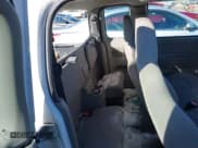 ✅ 2006 Chevrolet Colorado LS • VIN: 1GCCS198668128873 • Лот: 41070107. Опубликован ранее на IAAI с пробегом 159 235 миль. Бесплатный доступ к архиву аукционных продаж из США и подробный отчёт об истории автомобиля на DreamBid. Изображение 8.