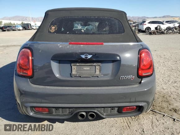 ✅ 2017 MINI Convertible Cooper S • VIN: WMWWG9C31H3C81767 • Lot: 85005225. Listed on Copart with 76,964 mi. Free auction sales archive from the USA and detailed vehicle history report at DreamBid. Image 6.