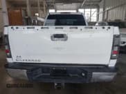 ✅ 2007 Chevrolet Silverado 2500HD 1LT • VIN: 1GCHK23K47F508534 • Lot: 42926776. Wystawiony na IAAI z przebiegiem 240 062 mil. Bezpłatny archiwum sprzedaży aukcyjnych z USA i szczegółowy raport historii pojazdu na DreamBid. Zdjęcie 16.