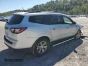 ✅ 2016 Chevrolet Traverse LT • VIN: 1GNKVGKD7GJ181743 • Lot: 84922375. Wystawiony na Copart z przebiegiem 89 322 mil. Bezpłatny archiwum sprzedaży aukcyjnych z USA i szczegółowy raport historii pojazdu na DreamBid. Zdjęcie 3.