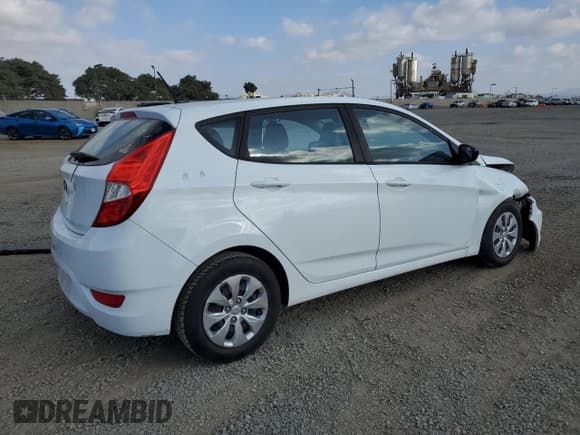 ✅ 2017 Hyundai Accent SE • VIN: KMHCT5AE4HU337850 • Lot: 71942744. Listed on Copart with 104,222 mi. Free auction sales archive from the USA and detailed vehicle history report at DreamBid. Image 3.