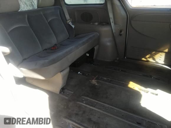 ✅ 2002 Dodge Caravan SE • VIN: 1B8GP25312B530585 • Лот: 43520738. Опубликован ранее на IAAI с пробегом 80 169 миль. Бесплатный доступ к архиву аукционных продаж из США и подробный отчёт об истории автомобиля на DreamBid. Изображение 8.